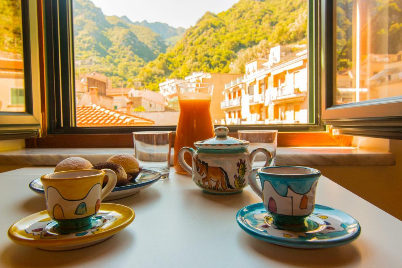 B&B Sotto Un Tetto Cetara Zewnętrze zdjęcie